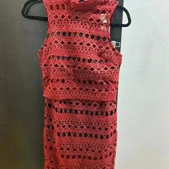 New Strut and Bolt Los Angeles Brown/Burgundy Lace Sleeveless Top and Skirt - Picture 9 of 11